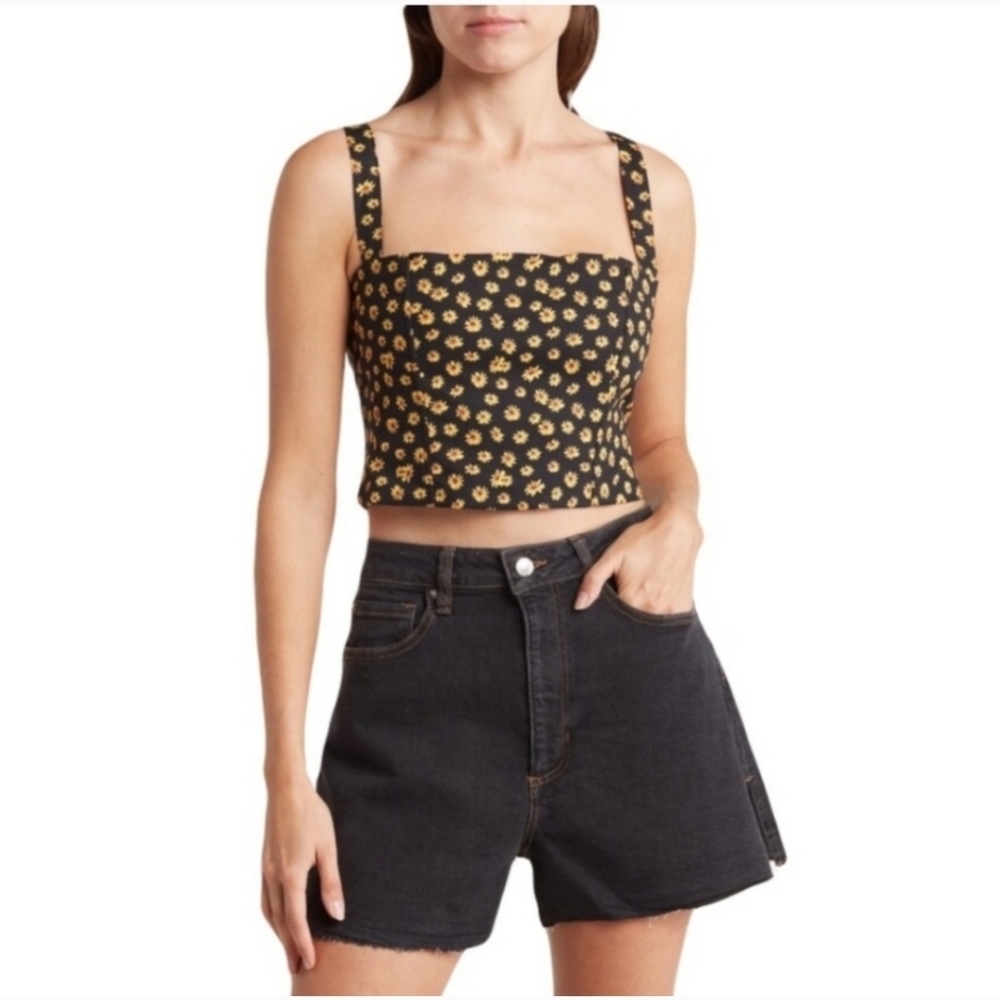 NWT WeWoreWhat Straight Neck Corset Top Black Multi - Ditsy Daisies